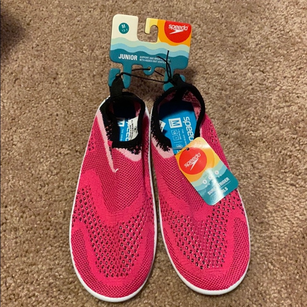 Junior speedo surf strider